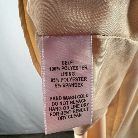 NWT Lulus Making Eyes At You Midi Dress in Beige Size Medium - Picture 6 of 8